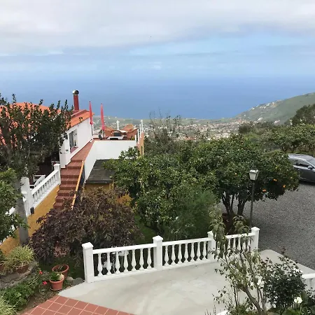 Max Chasma Aparthotel *