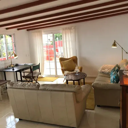 Max Chasma Aparthotel *